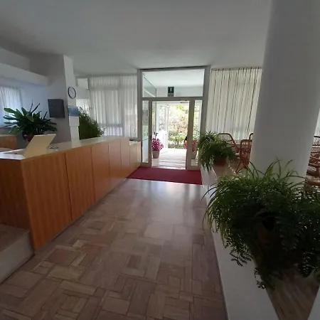 Sea View With 3 Bedrooms And 2 Bathrooms