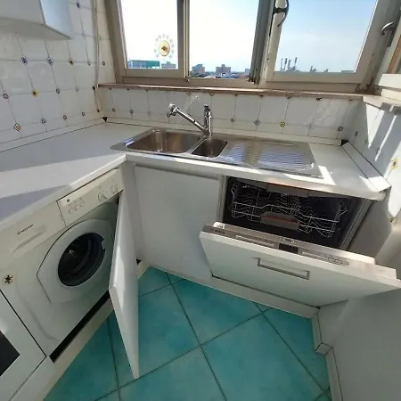 Sea View With 3 Bedrooms And 2 Bathrooms Lignano Sabbiadoro